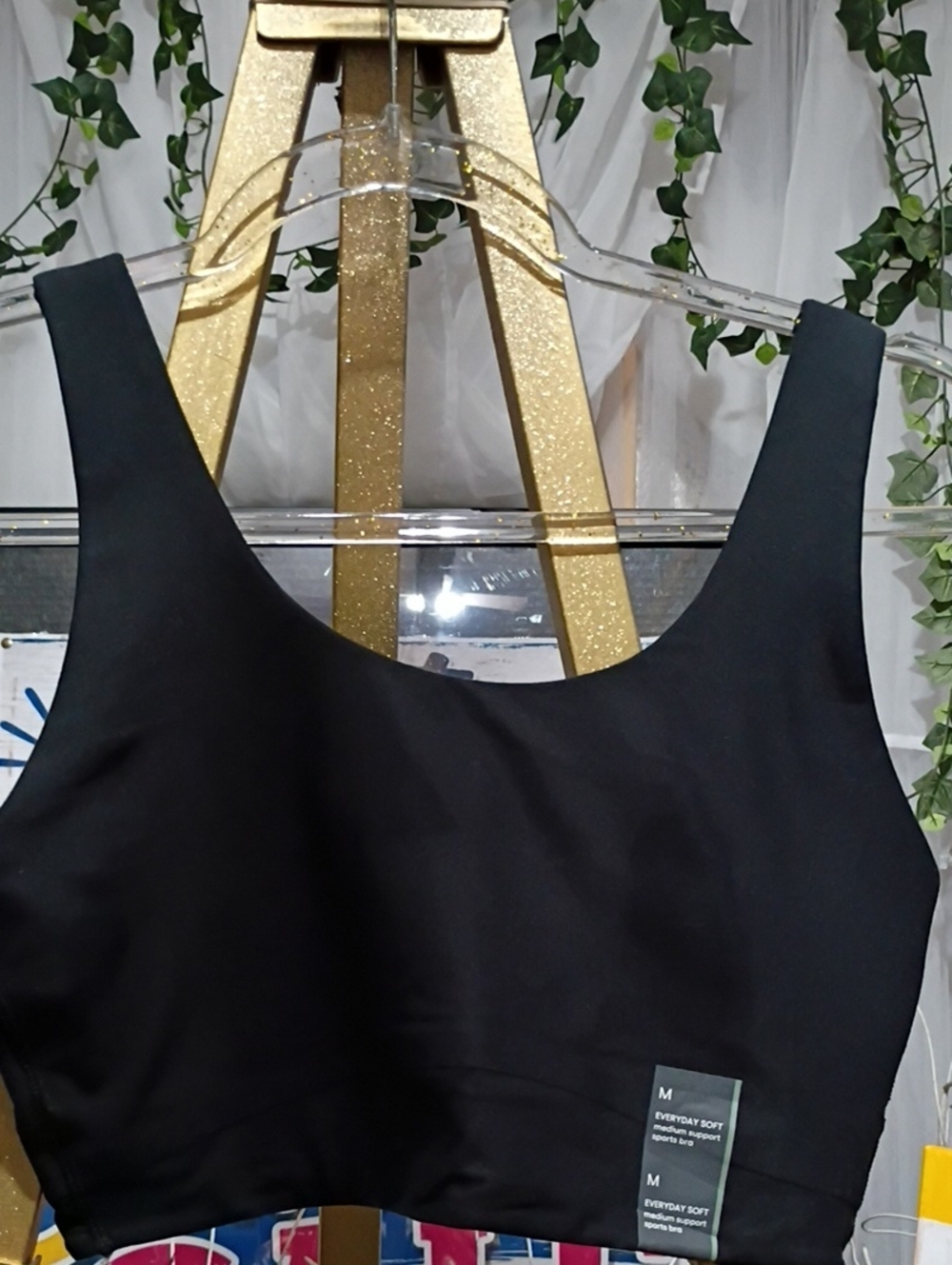 all in motion Black Scoop-Neck Everyday Soft Crop Bra
